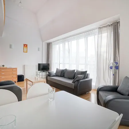 Capital Centrum - Piekary Apartment *